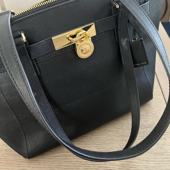 Michael Kors New Hamilton Traveler Leather Purse - Picture 1 of 10